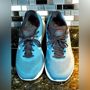 New Balance Men's Competition Running Shoes 9.5 4E wide